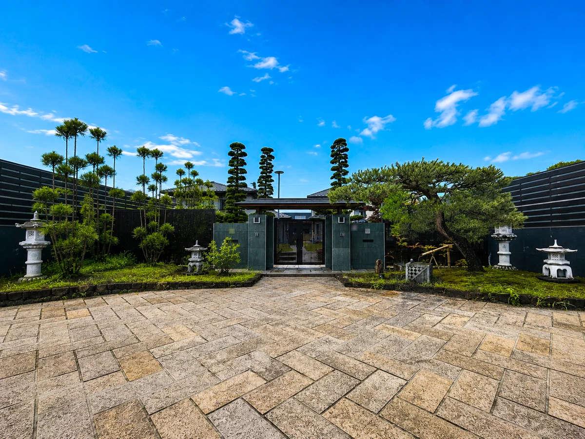 和風庭園一式（門柱・竹垣・アプローチ）の施工事例